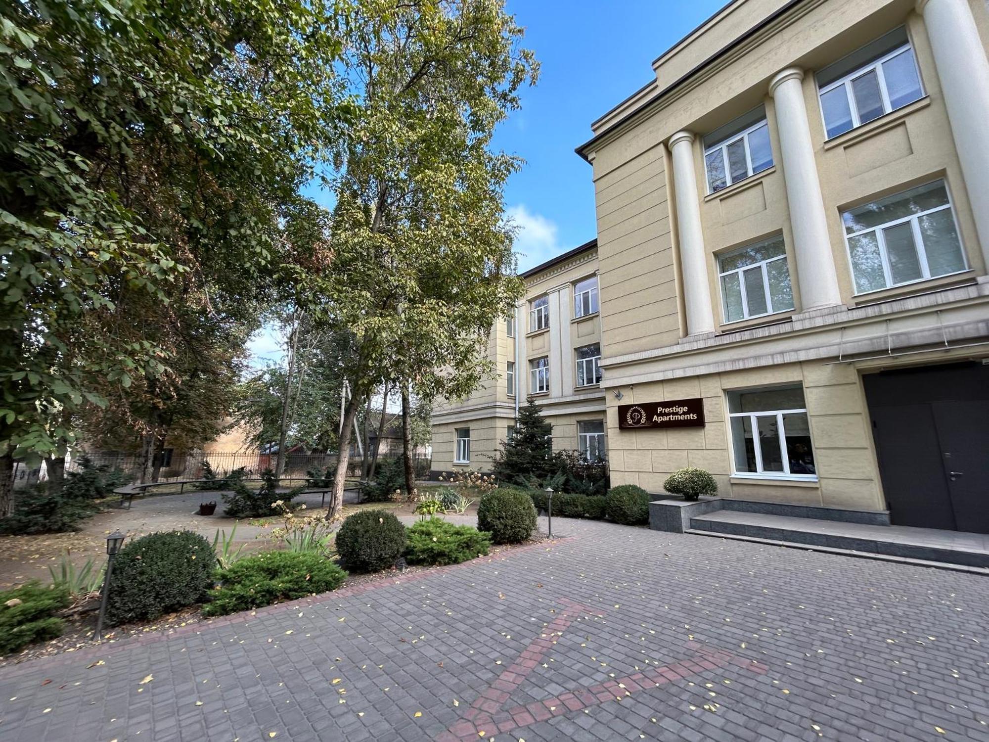 Prestige Apartments Kamianske Exterior photo